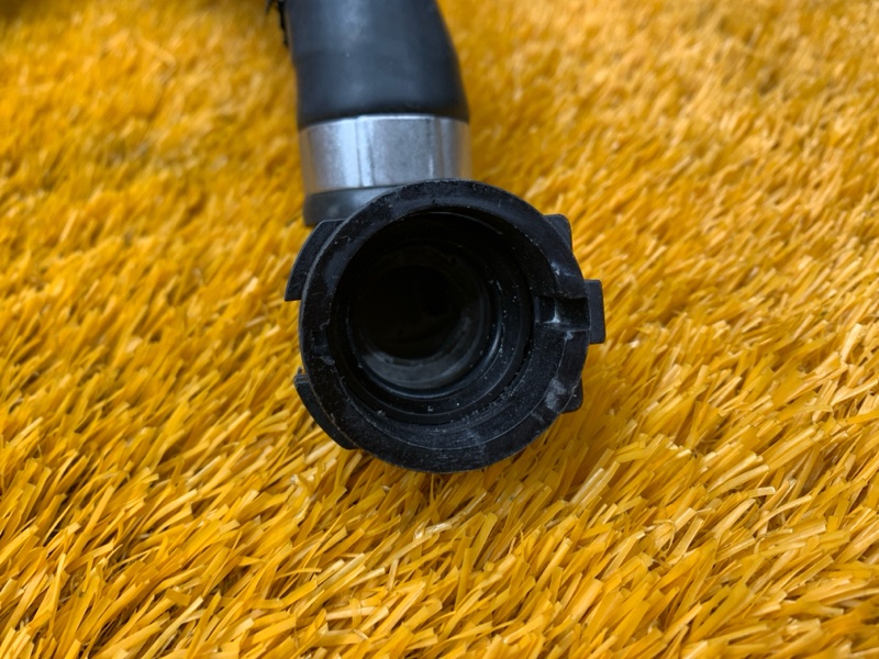 Патрубок системы охлаждения, 200 рублей, Красноярск