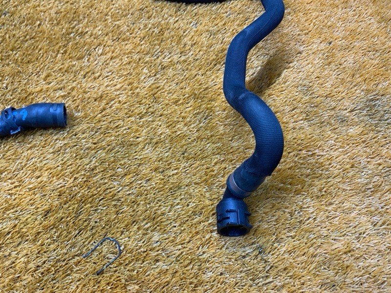 Патрубок системы охлаждения, 3260 рублей, Красноярск