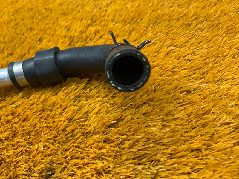 Патрубок системы охлаждения, 1640 рублей, Красноярск