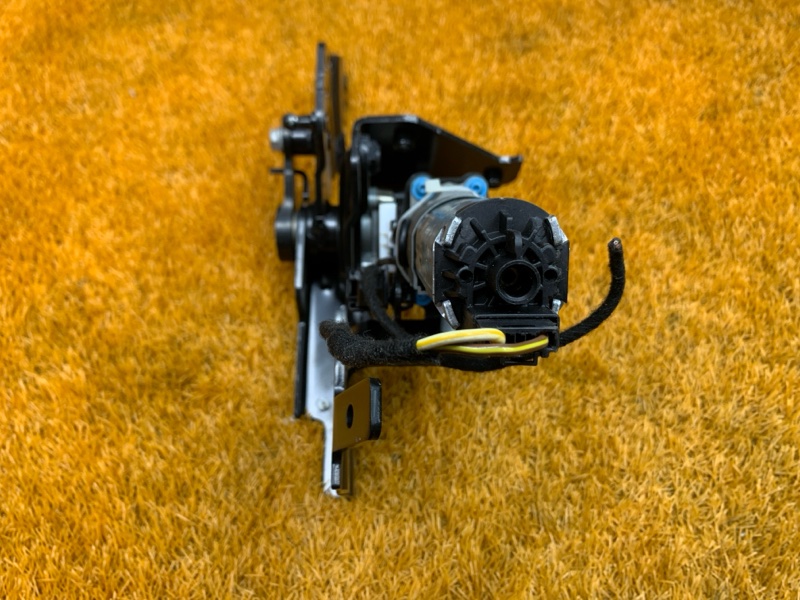 Привод крышки багажника, 2460 рублей, Красноярск