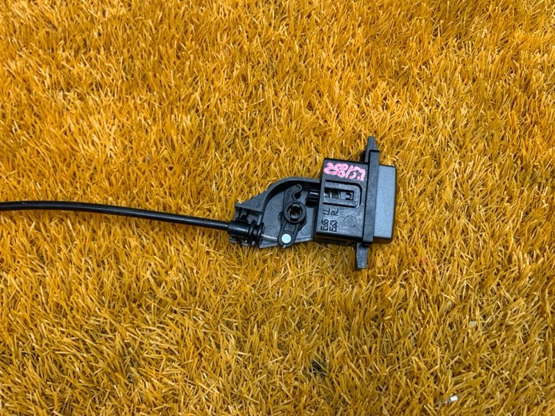 Кнопка открывания бардачка, 300 рублей, Красноярск