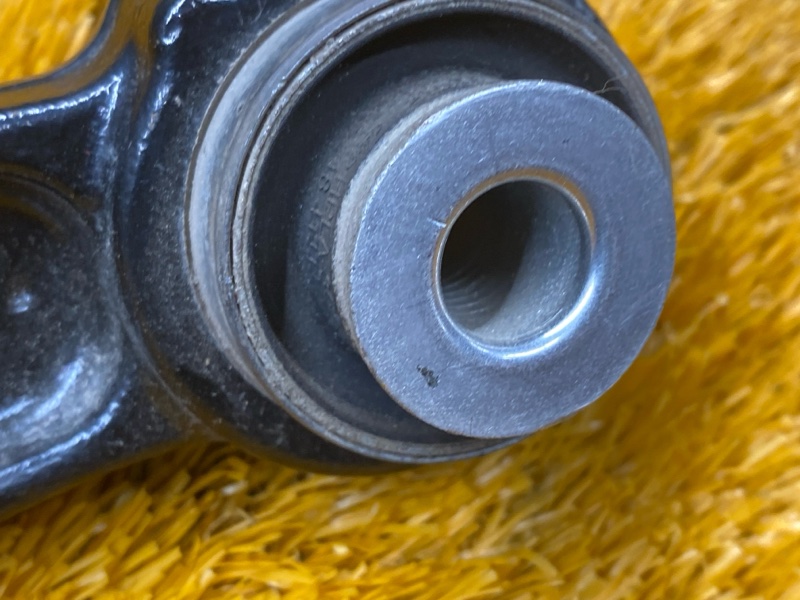 Рычаг подвески нижний, 7360 рублей, Красноярск