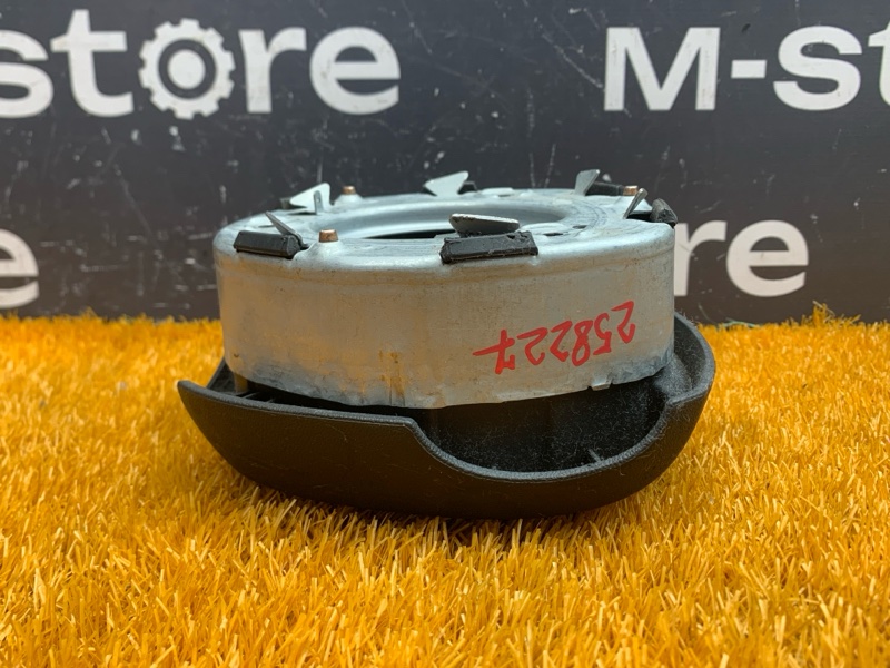 Подушка безопасности водителя, 400 рублей, Красноярск