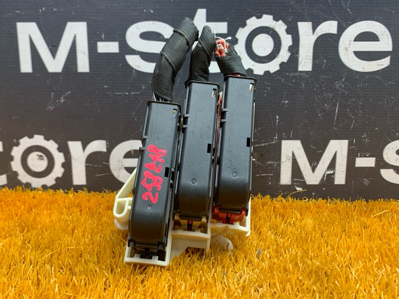 блок предохранителей, 830 рублей, Красноярск