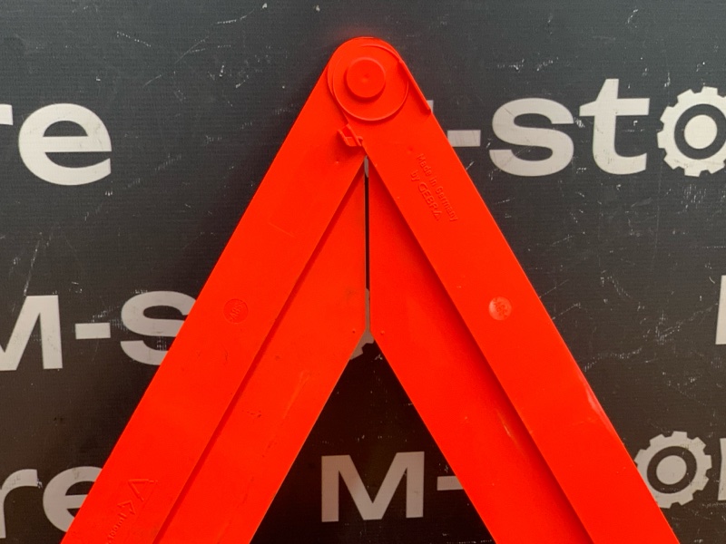 знак аварийной остановки, 500 рублей, Красноярск