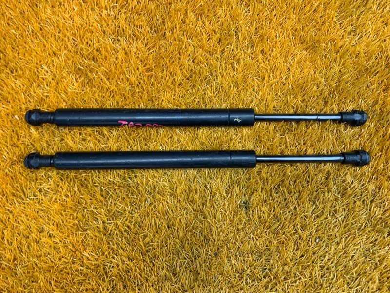 Амортизатор стекла багажника, 830 рублей, Красноярск