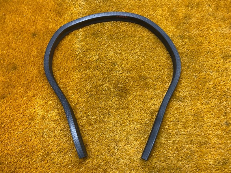 Уплотнитель капота, 980 рублей, Красноярск