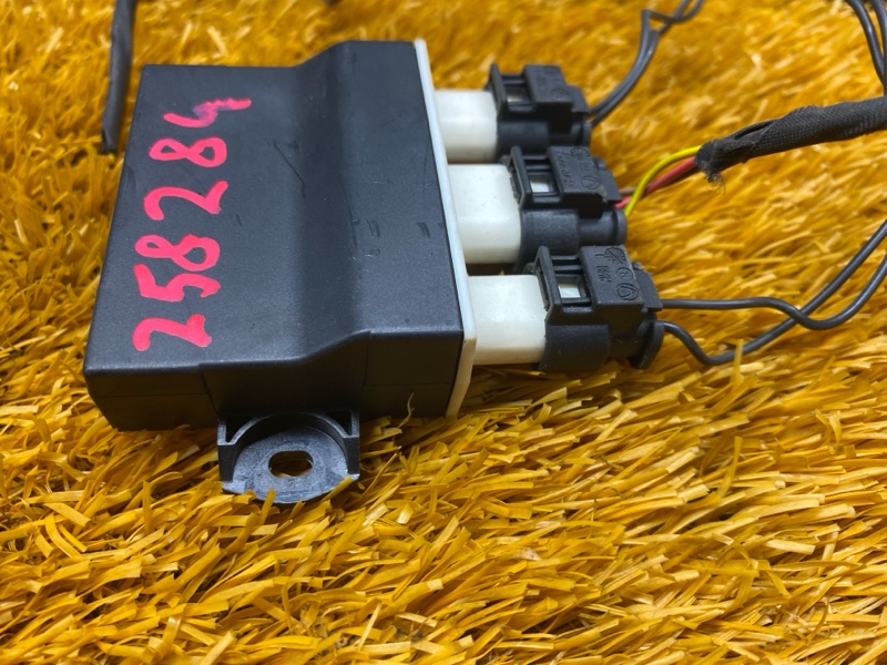 Блок управления крышкой багажника, 1960 рублей, Красноярск