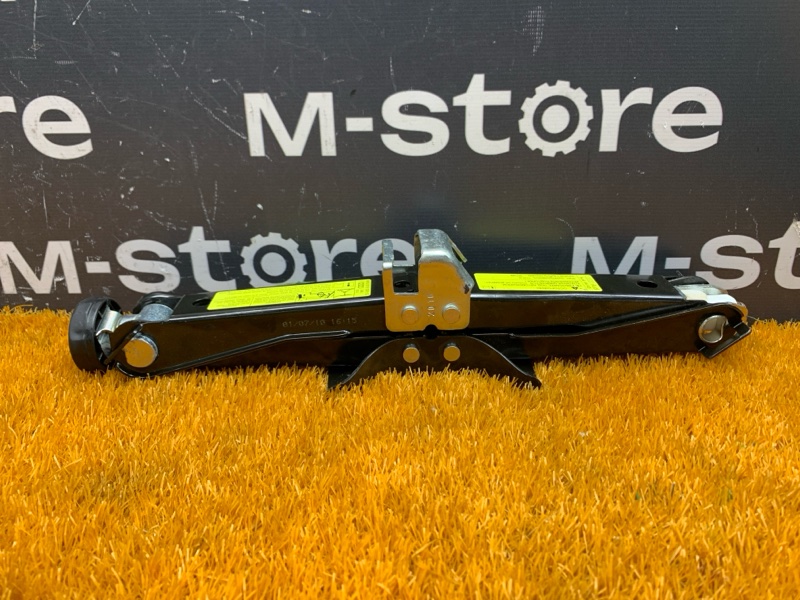 домкрат, 2000 рублей, Красноярск