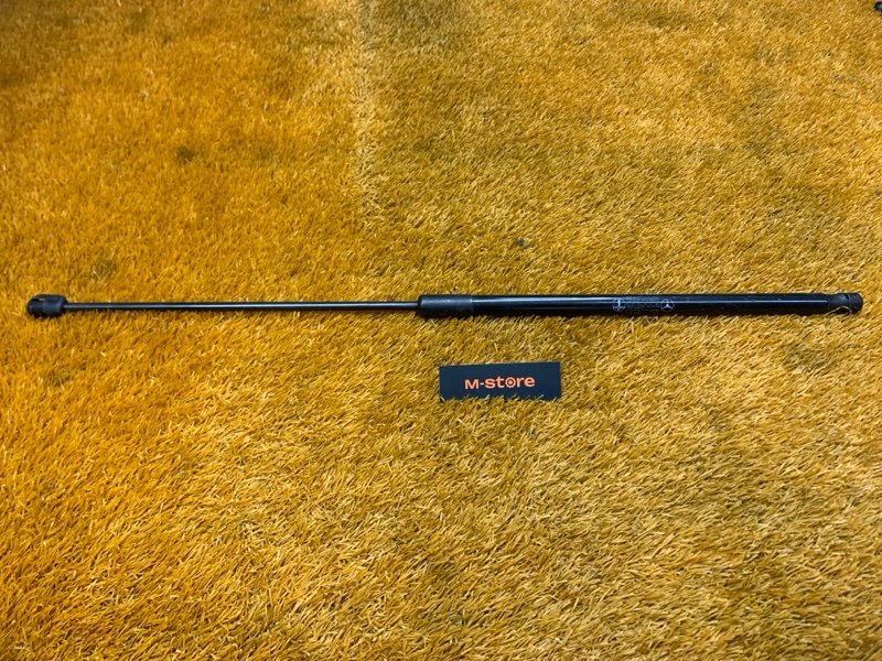 амортизатор капота, 500 рублей, Красноярск