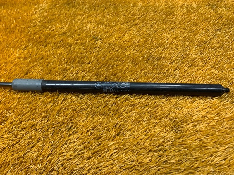 амортизатор капота, 900 рублей, Красноярск