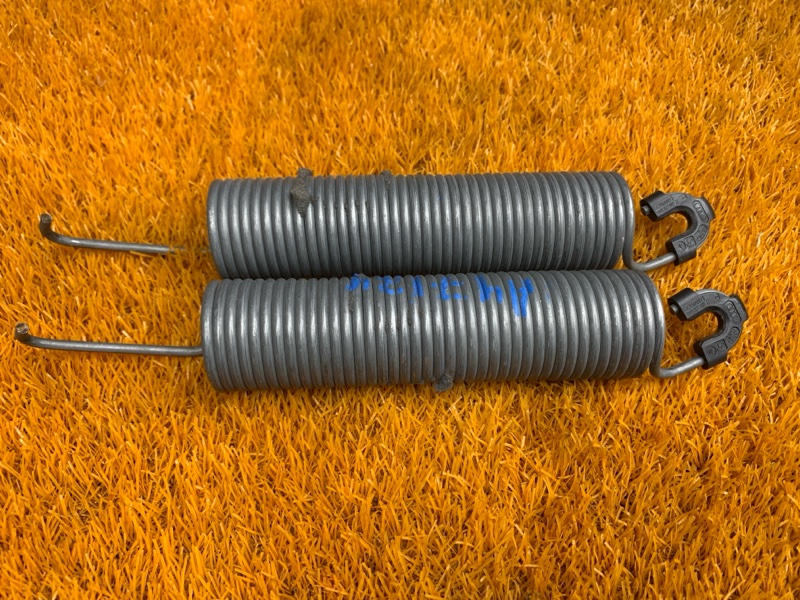 Пружина багажника, 700 рублей, Красноярск