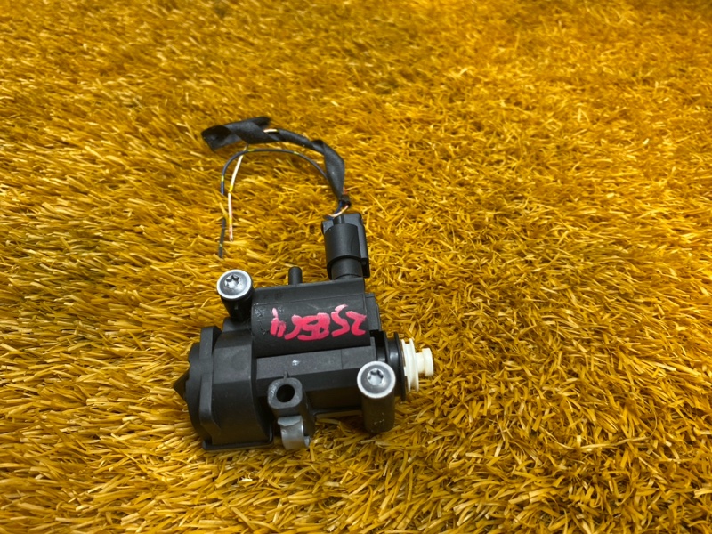 Замок лючка бензобака, 440 рублей, Красноярск