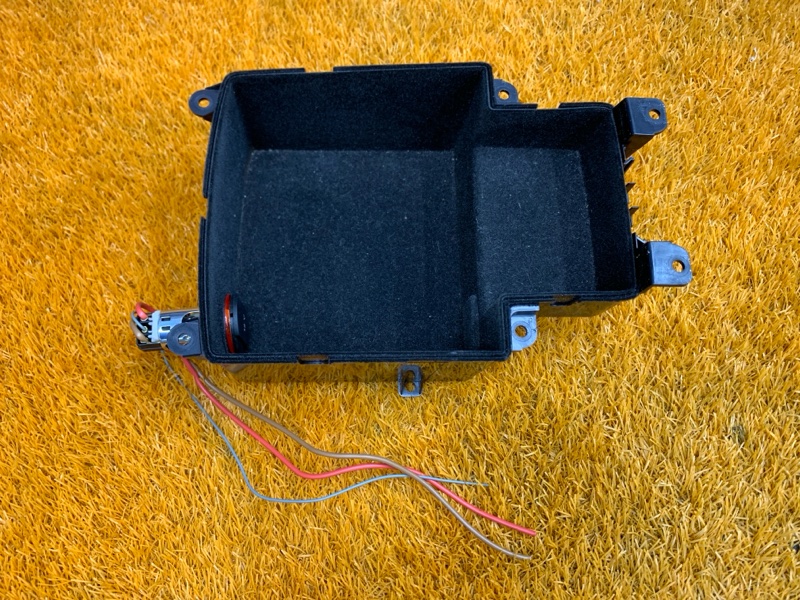 Бардачок в центральную консоль, 610 рублей, Красноярск