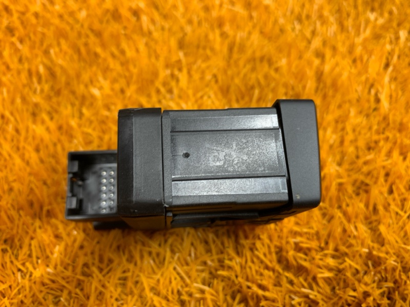 Кнопка стояночного тормоза, 300 рублей, Красноярск