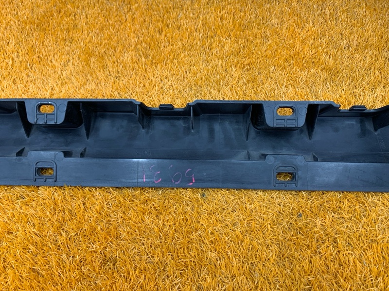 кронштейн порога, 400 рублей, Красноярск