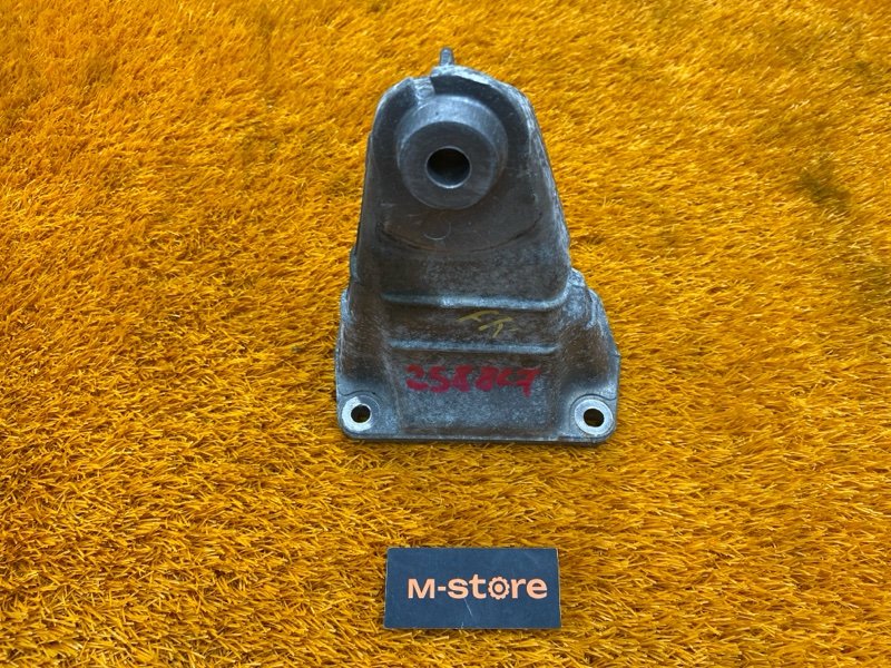 Кронштейн подушки двигателя, 640 рублей, Красноярск