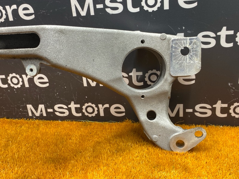 Кронштейн подушки двигателя, 7000 рублей, Красноярск