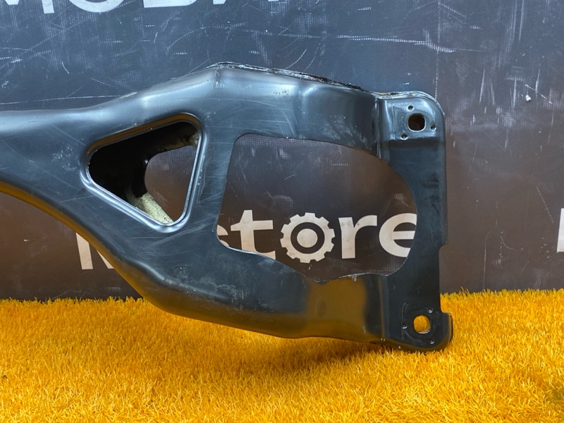 Балка поперечная (подрамник), 280 рублей, Красноярск