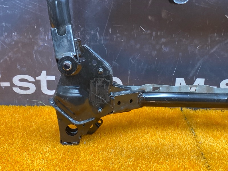 Балка поперечная (подрамник), 4610 рублей, Красноярск