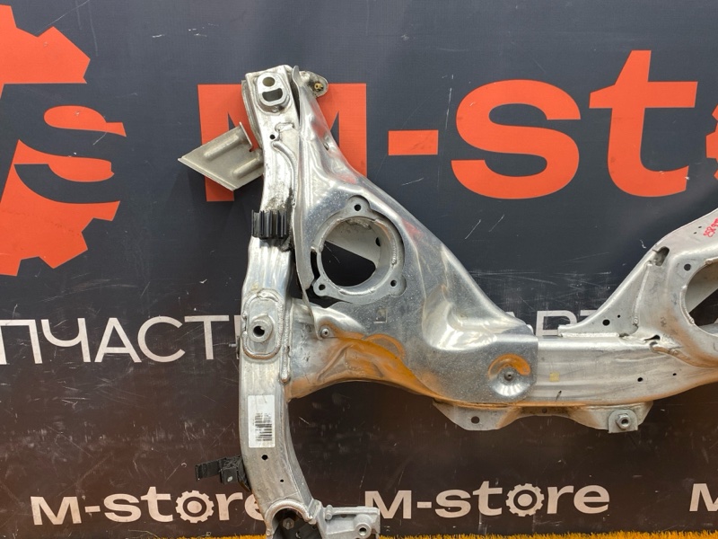 Балка поперечная (подрамник), 6090 рублей, Красноярск