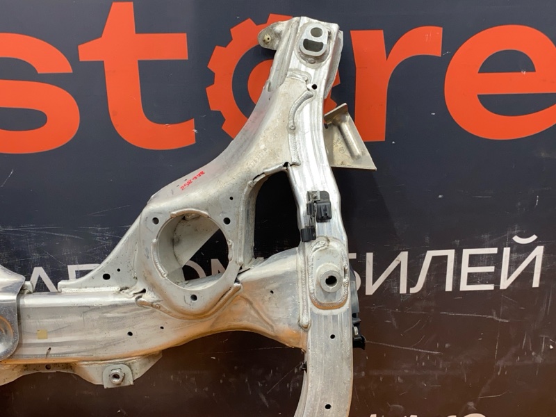 Балка поперечная (подрамник), 6090 рублей, Красноярск