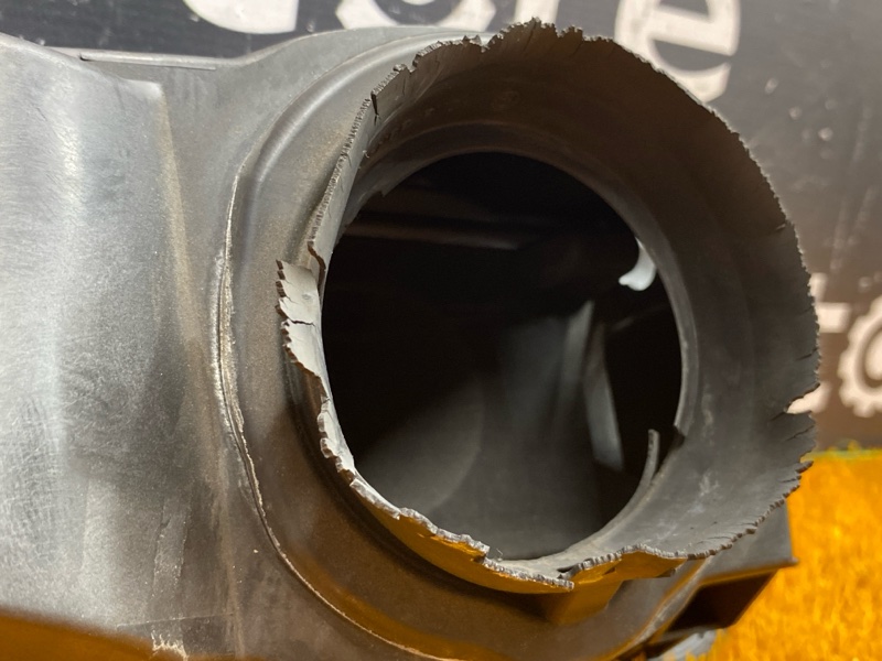 лючок бензобака, 640 рублей, Красноярск