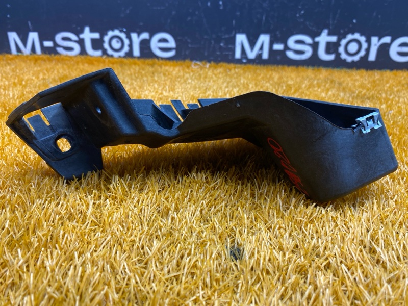 крепление бампера, 1800 рублей, Красноярск