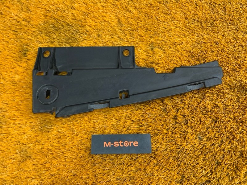 Кронштейн решетки радиатора, 1990 рублей, Красноярск