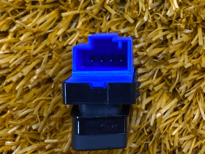 Кнопка центрального замка, 300 рублей, Красноярск