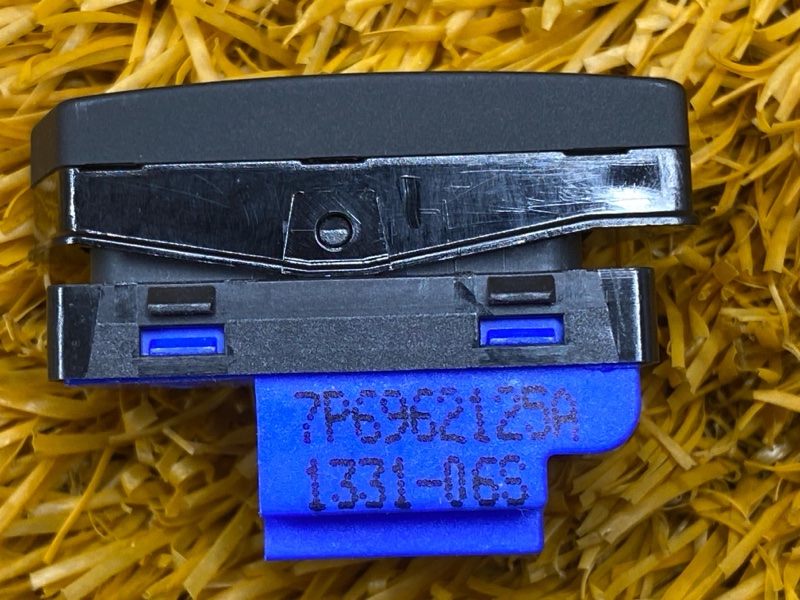 Кнопка центрального замка, 800 рублей, Красноярск