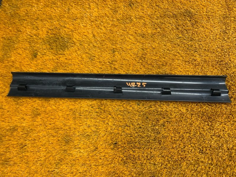 Накладка на порог салона, 370 рублей, Красноярск