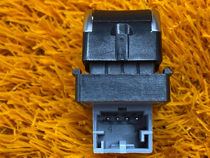 кнопка стеклоподъемника, 300 рублей, Красноярск