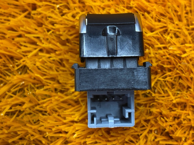 кнопка стеклоподъемника, 300 рублей, Красноярск