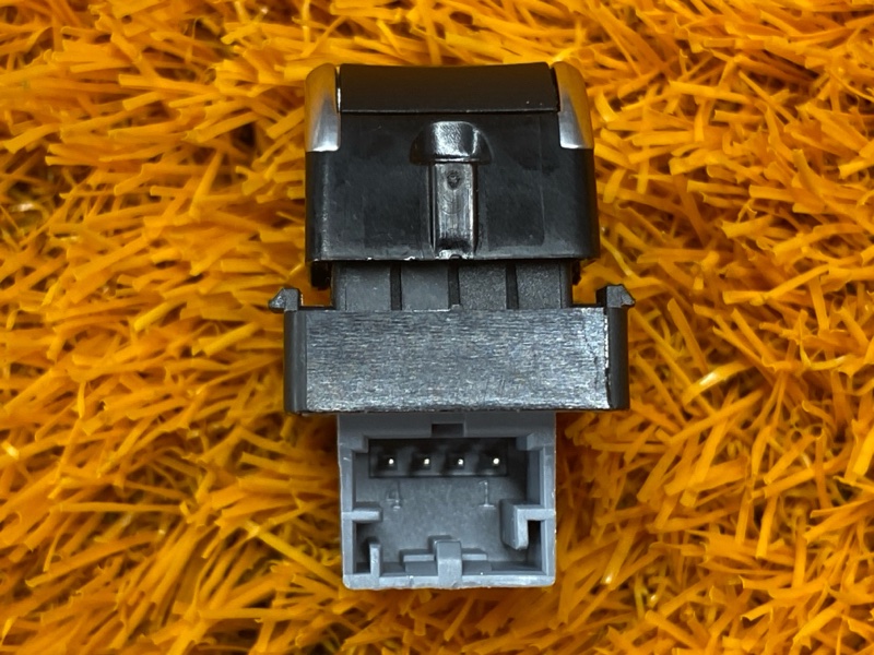 кнопка стеклоподъемника, 300 рублей, Красноярск