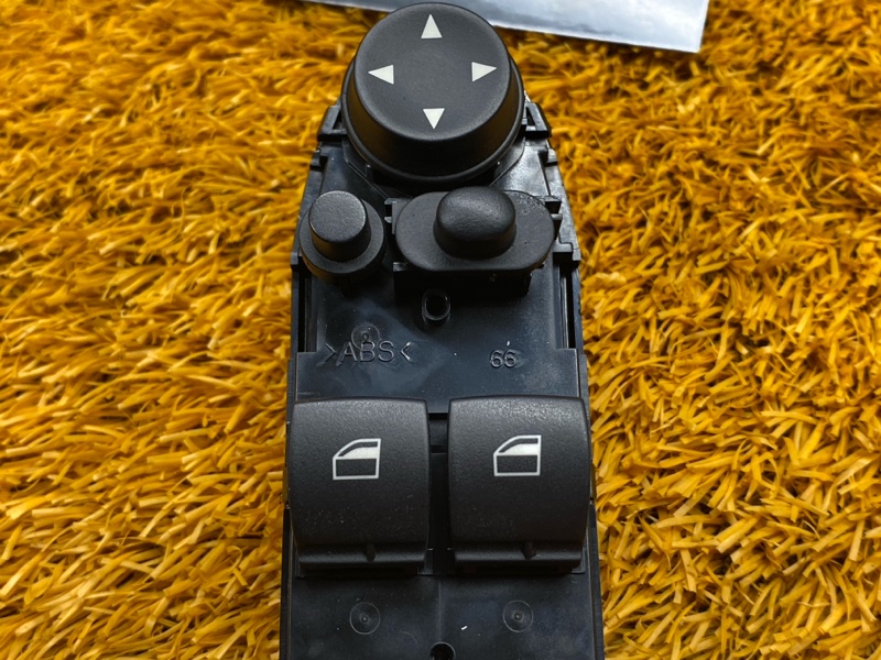 Блок управления стеклоподъемниками, 1000 рублей, Красноярск