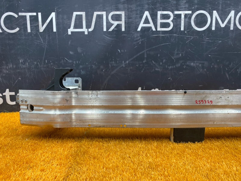 усилитель бампера, 9220 рублей, Красноярск