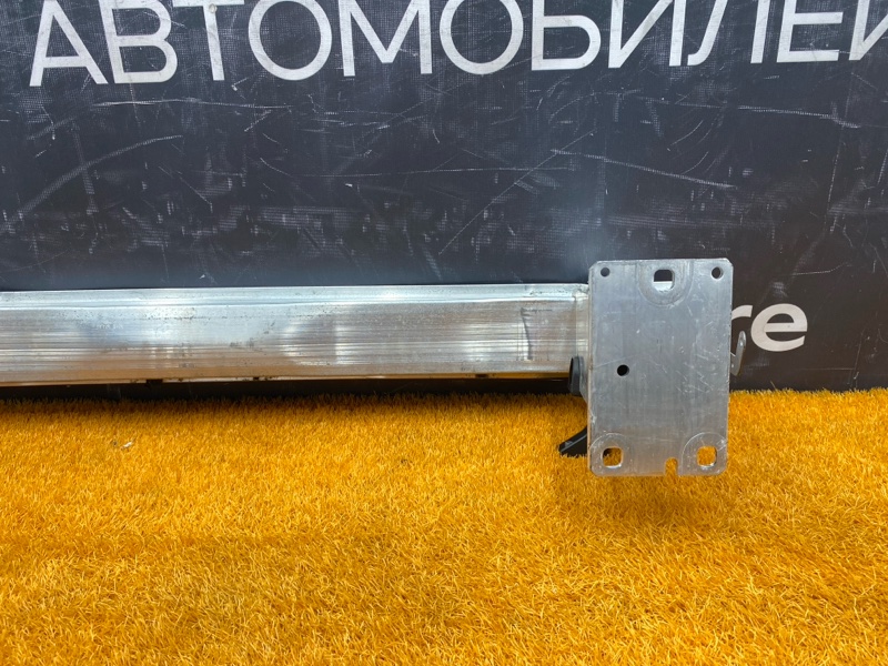 усилитель бампера, 9220 рублей, Красноярск