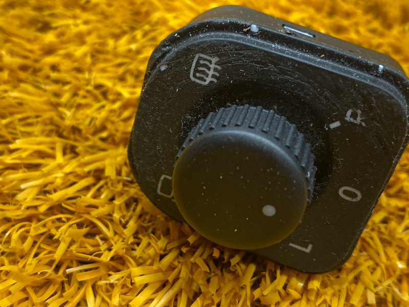 Кнопка регулировки зеркал, 400 рублей, Красноярск