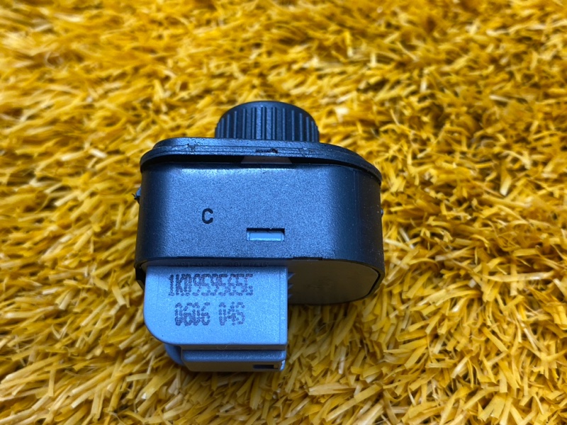 Кнопка регулировки зеркал, 400 рублей, Красноярск