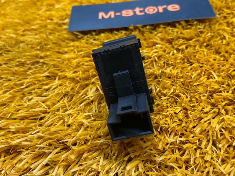 кнопка открывания бензобака, 400 рублей, Красноярск