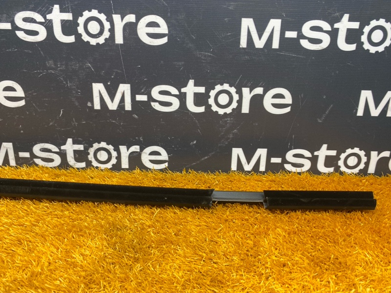 уплотнитель стекла двери, 440 рублей, Красноярск