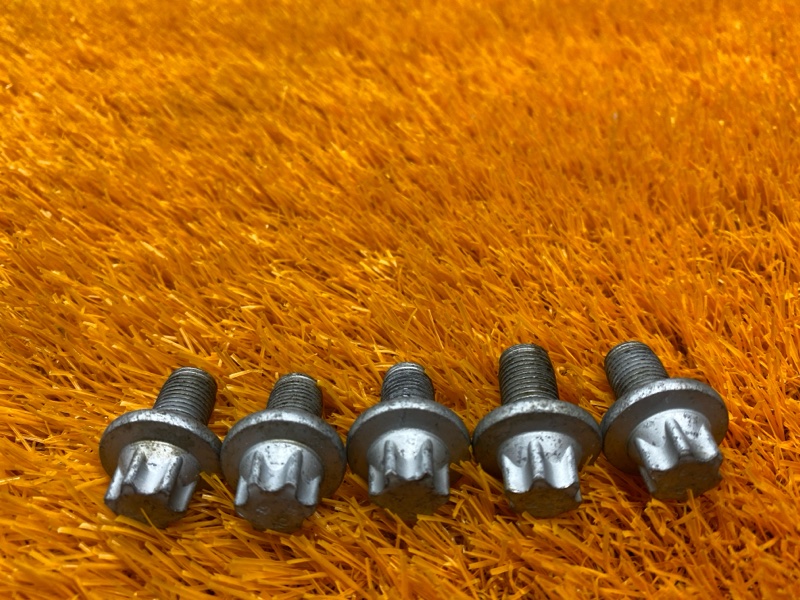 болт гидротрансформатора, 440 рублей, Красноярск