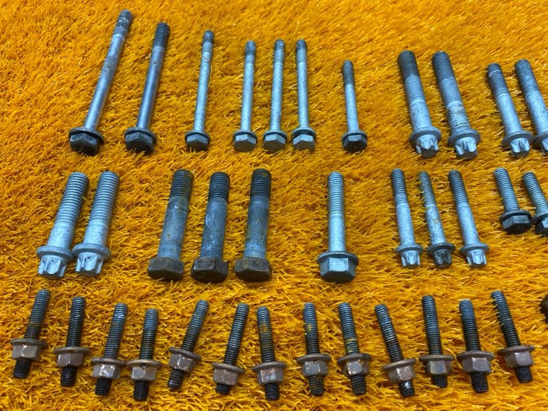 Болты и гайки ДВС, 870 рублей, Красноярск