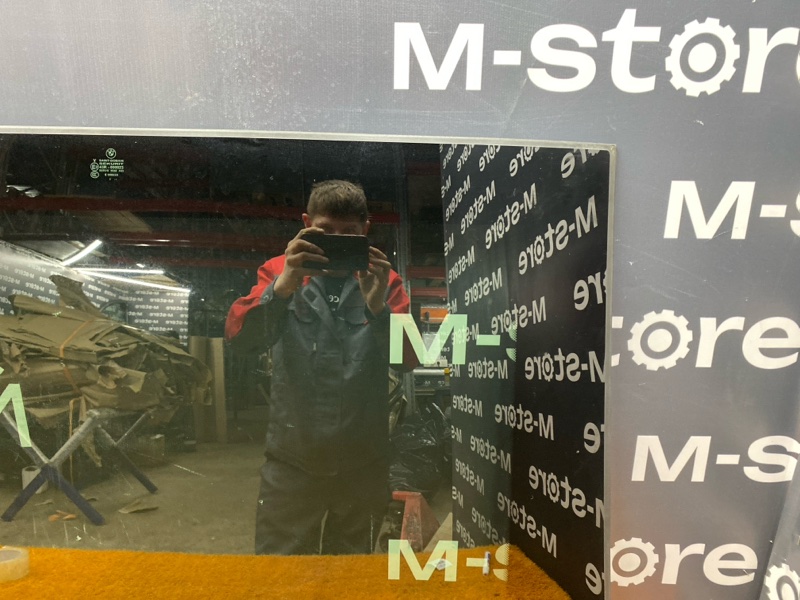 Стекло люка, 4500 рублей, Красноярск