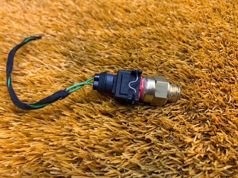 датчик температуры охлаждающей жидкости, 200 рублей, Красноярск