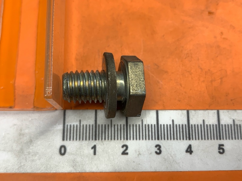 болт гидротрансформатора, 270 рублей, Красноярск