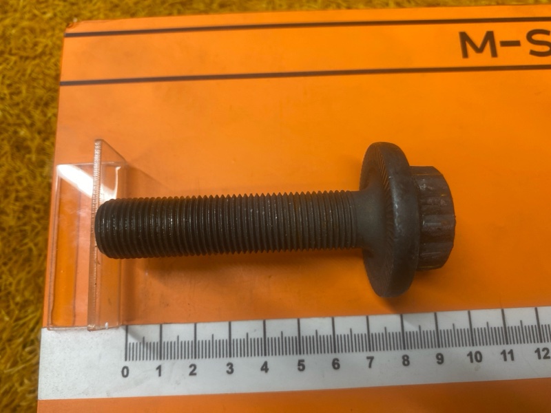 Болт привода, 300 рублей, Красноярск