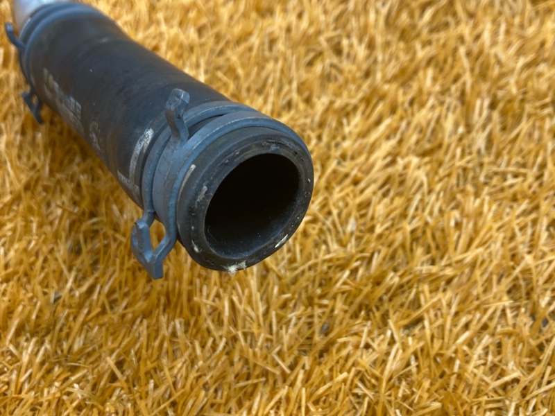 Патрубок системы охлаждения, 910 рублей, Красноярск