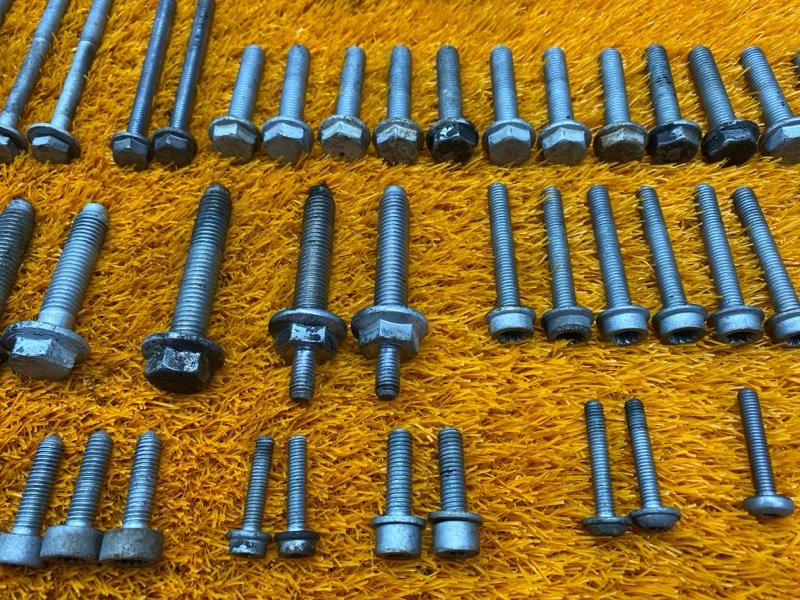 Болты и гайки ДВС, 870 рублей, Красноярск